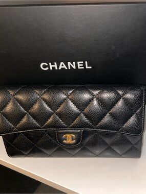 CHANEL Black Quilted Caviar Leather Wallet / CC Logo / Flap / COLLECTOR’s PIECE